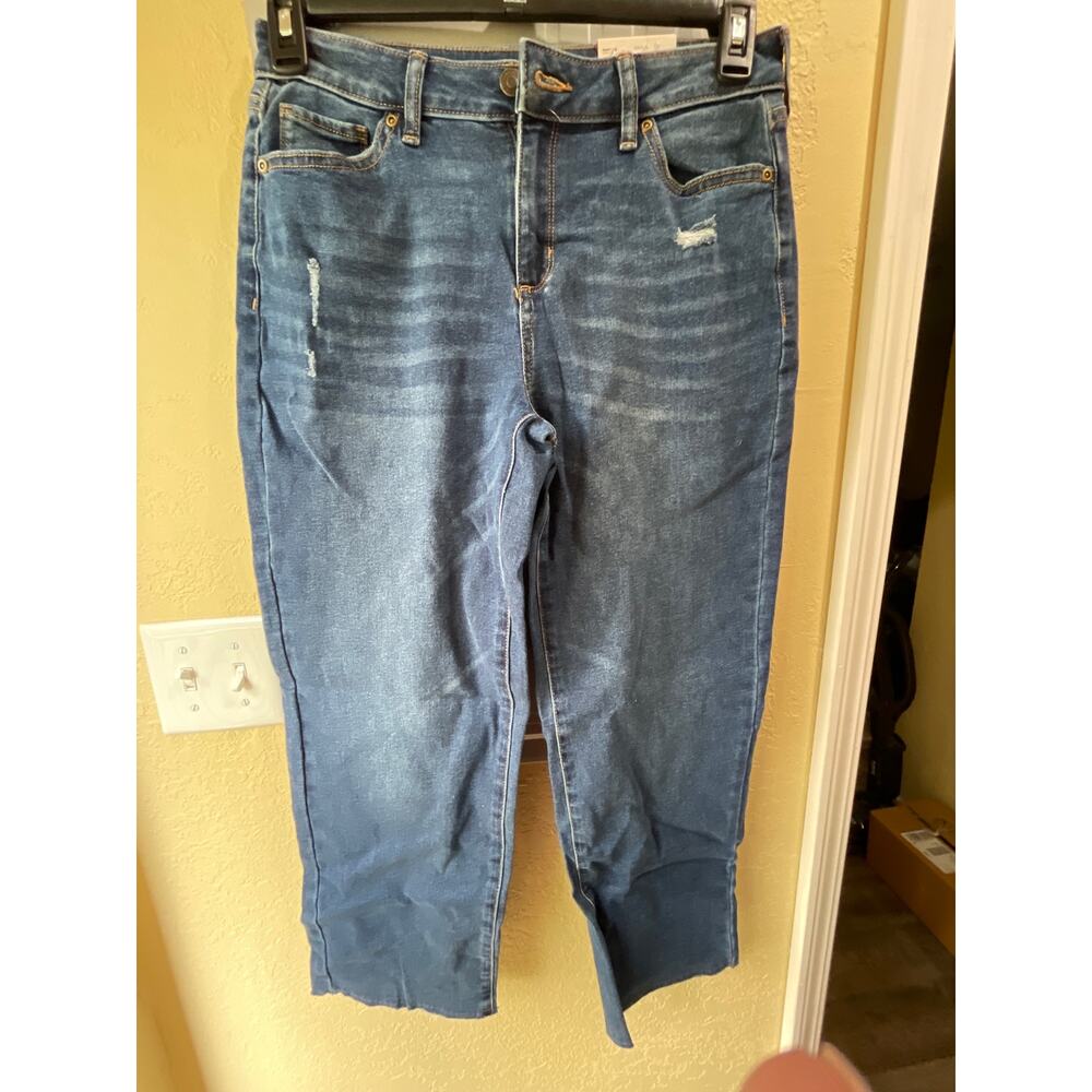 Women’s Sonoma Goods for Life 6R Straight Crop High Rise unhemmed pantlegs